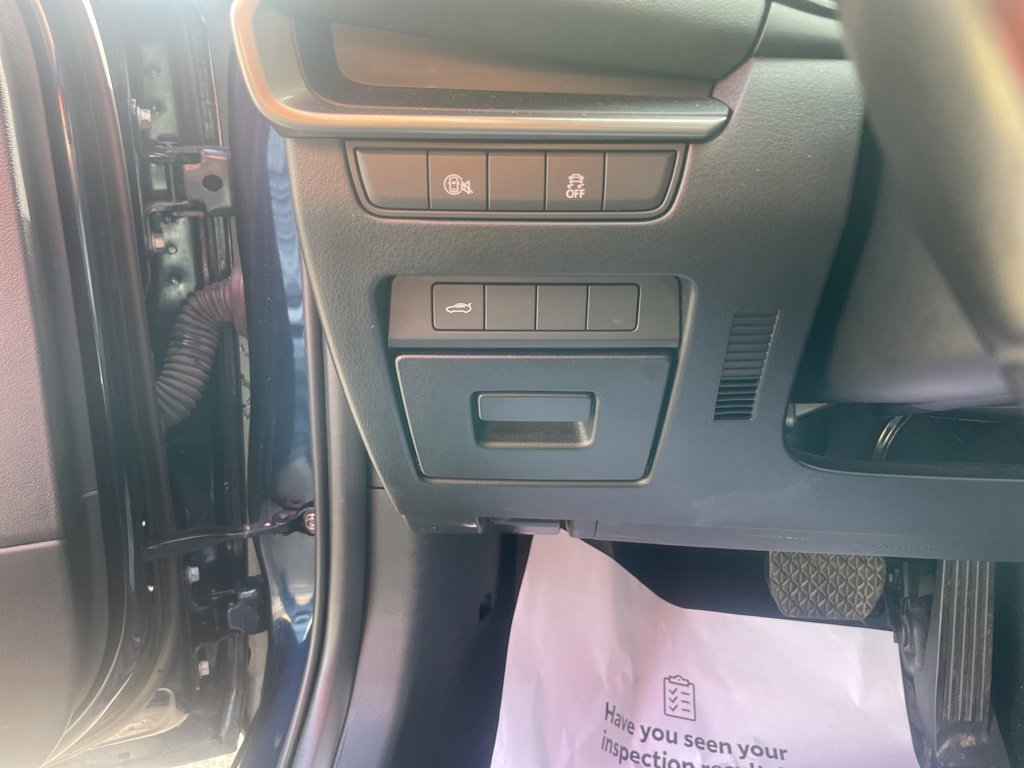 Used 2024 MAZDA MAZDA3 s image 18