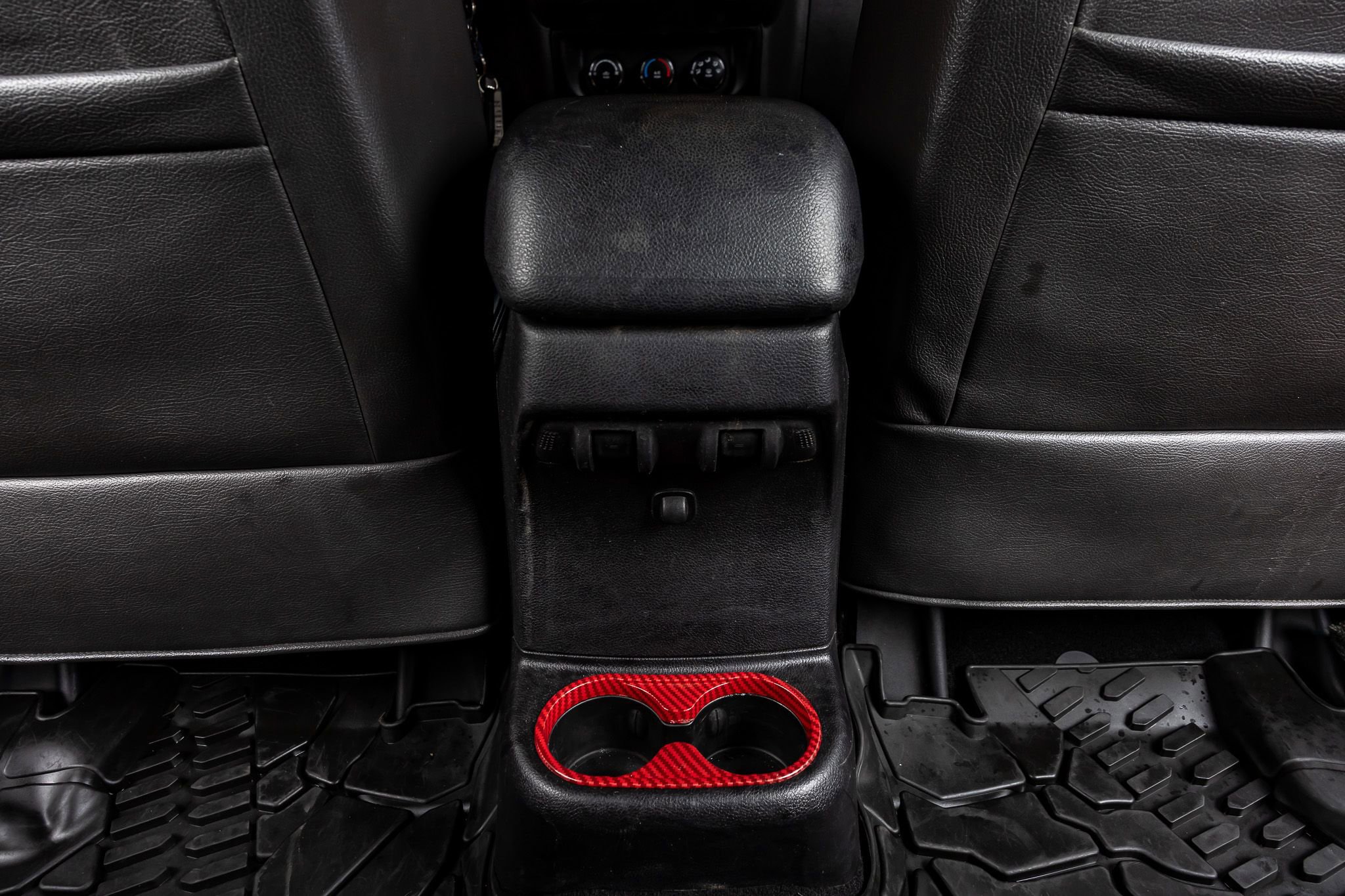 Used 2015 Jeep Wrangler Unlimited Sahara w/ Katzkin Premium Leather Group image 29