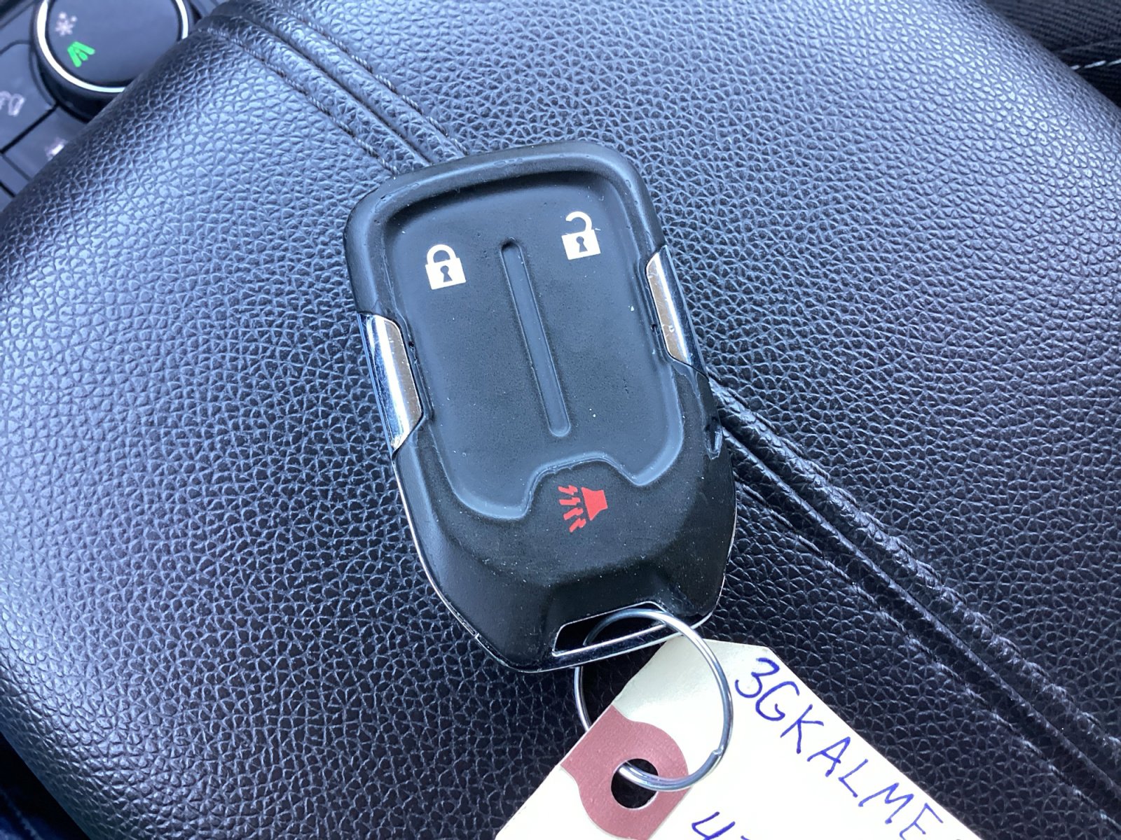 Used 2024 GMC Terrain SLE image 32