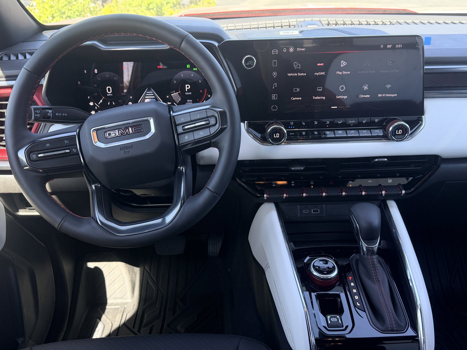 Used 2026 GMC Canyon AT4X AWD/4WD image 14