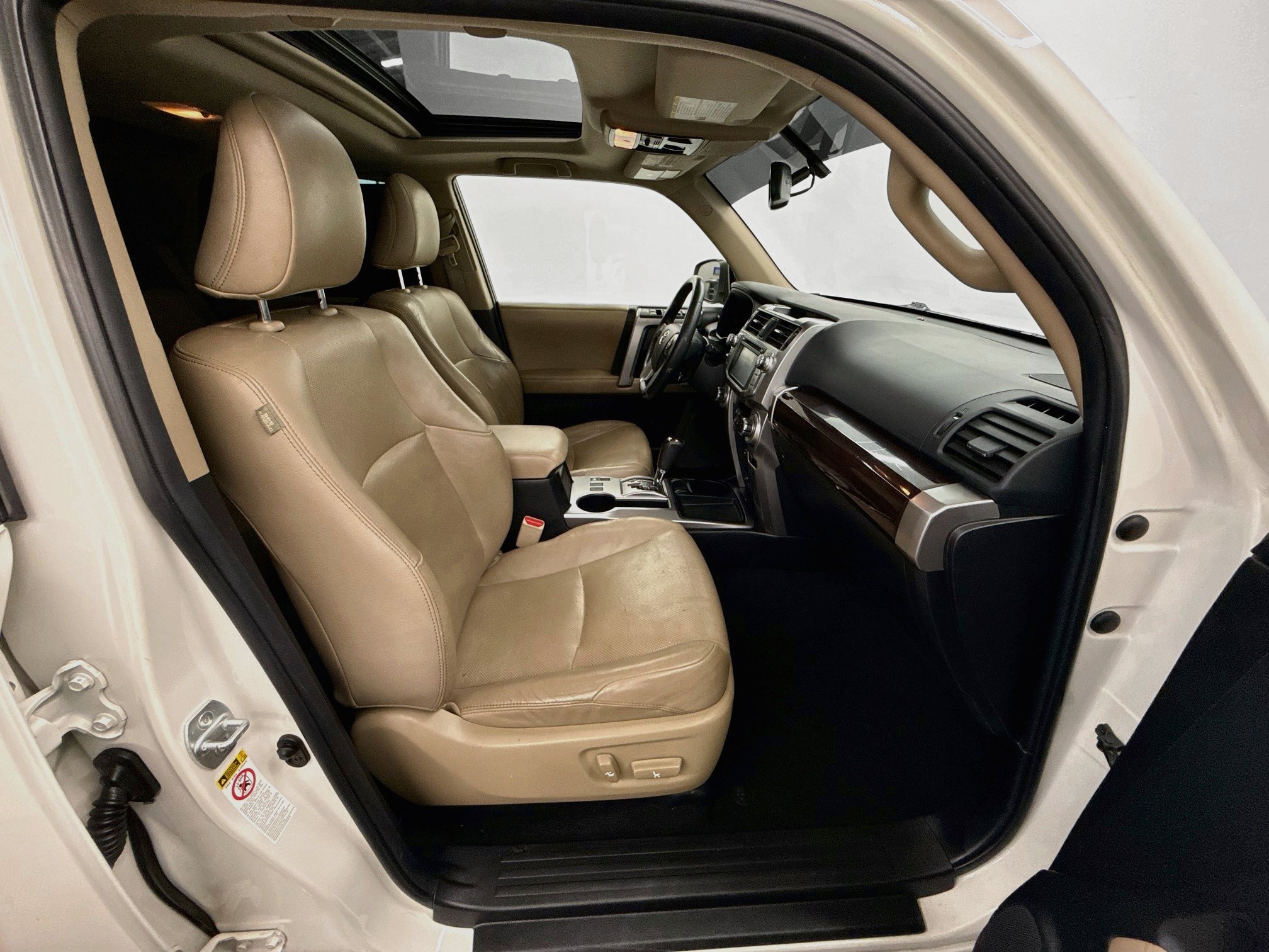 Used 2014 Toyota 4Runner Limited RWD image 28