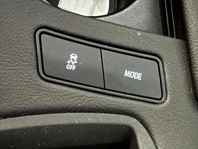 Certified 2024 Cadillac XT6 Luxury image 32