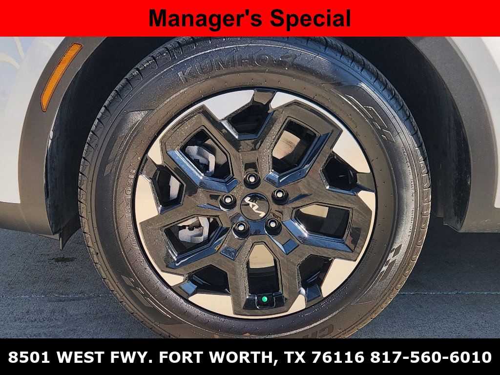 New 2025 Kia Sorento S image 7