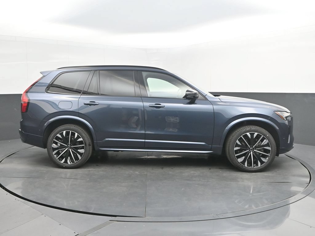 New 2026 Volvo XC90 B6 Ultra w/ Protection Package AWD/4WD image 8