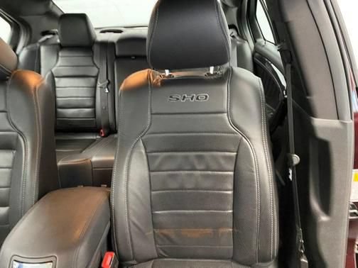 Used 2018 Ford Taurus SHO w/ Driver Assist Package AWD/4WD image 20