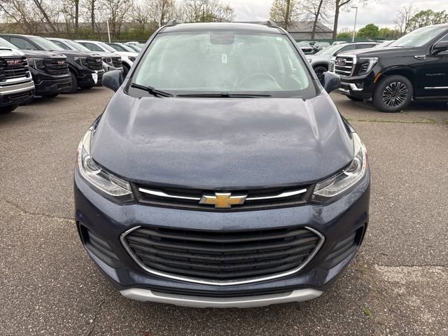 Certified 2019 Chevrolet Trax LT w/ LT Convenience Package FWD image 3