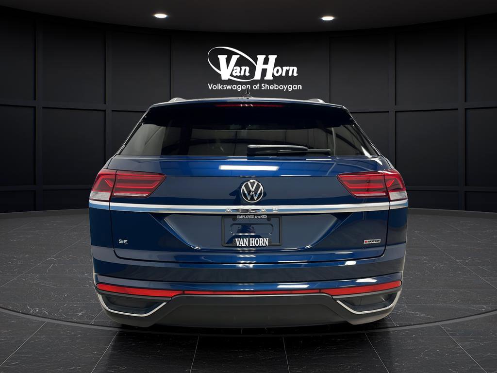 Used 2022 Volkswagen Atlas Cross Sport SE image 4