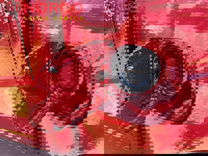 Used 2017 Nissan Frontier SV image 11