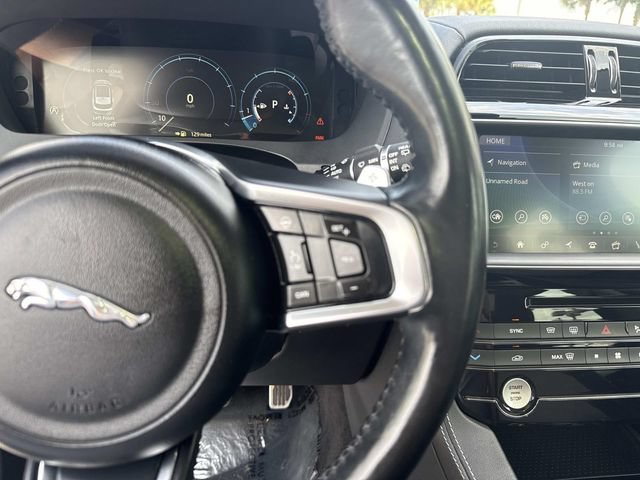 Used 2018 Jaguar F-PACE R-Sport AWD/4WD image 31