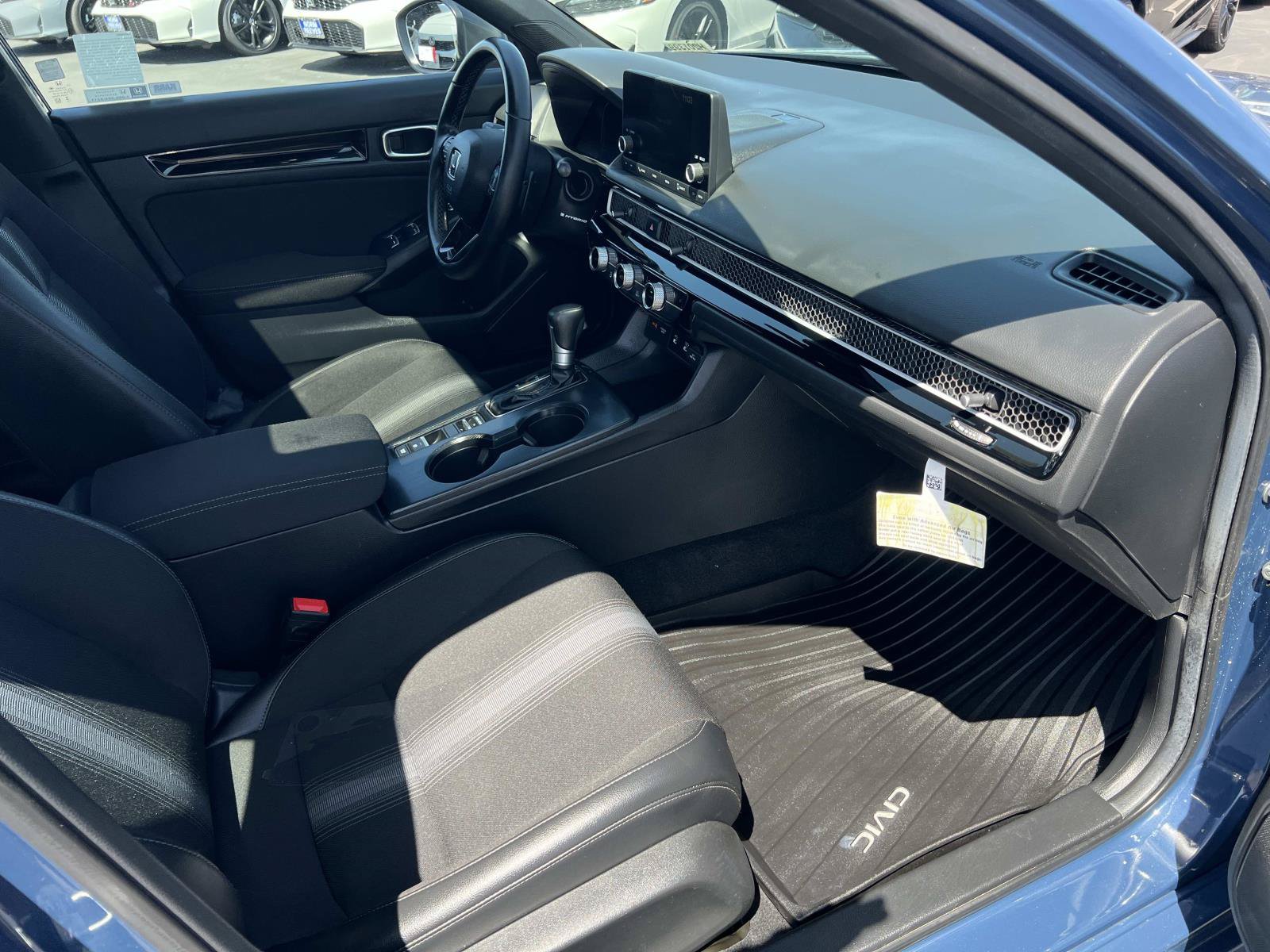 Certified 2025 Honda Civic Sport image 27