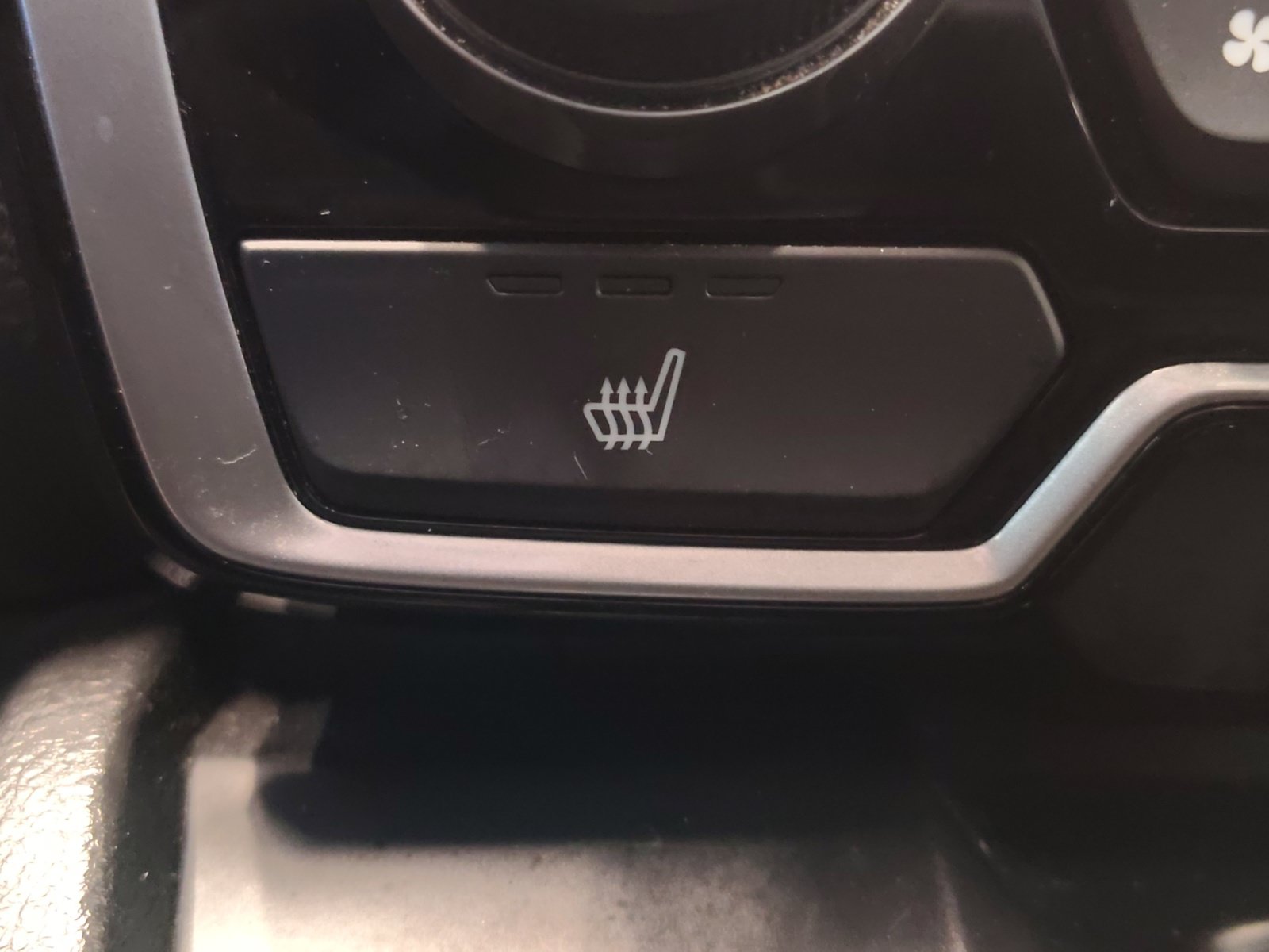 Used 2018 Honda CR-V EX-L image 24