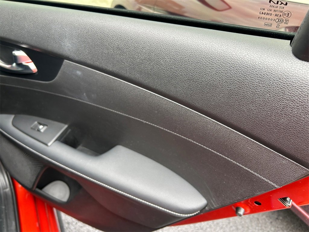 Used 2023 Kia Forte GT-Line image 30