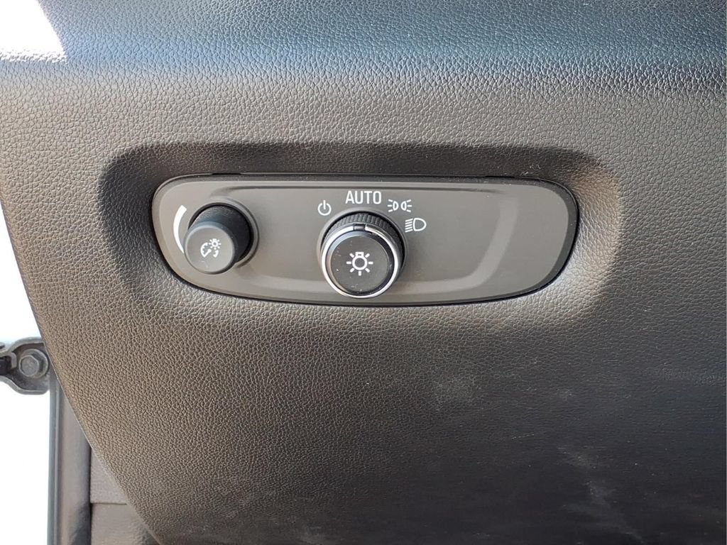 Used 2020 Chevrolet Traverse LS w/ LPO, Floor Liner Package FWD image 19