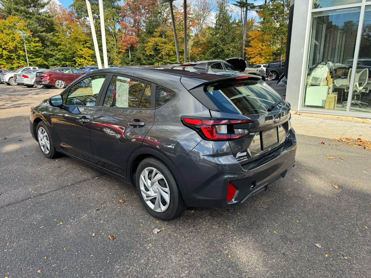Used 2024 Subaru Impreza 2.0i image 3