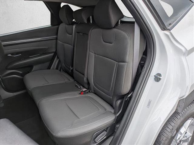 Used 2022 Hyundai Tucson SEL AWD/4WD image 16