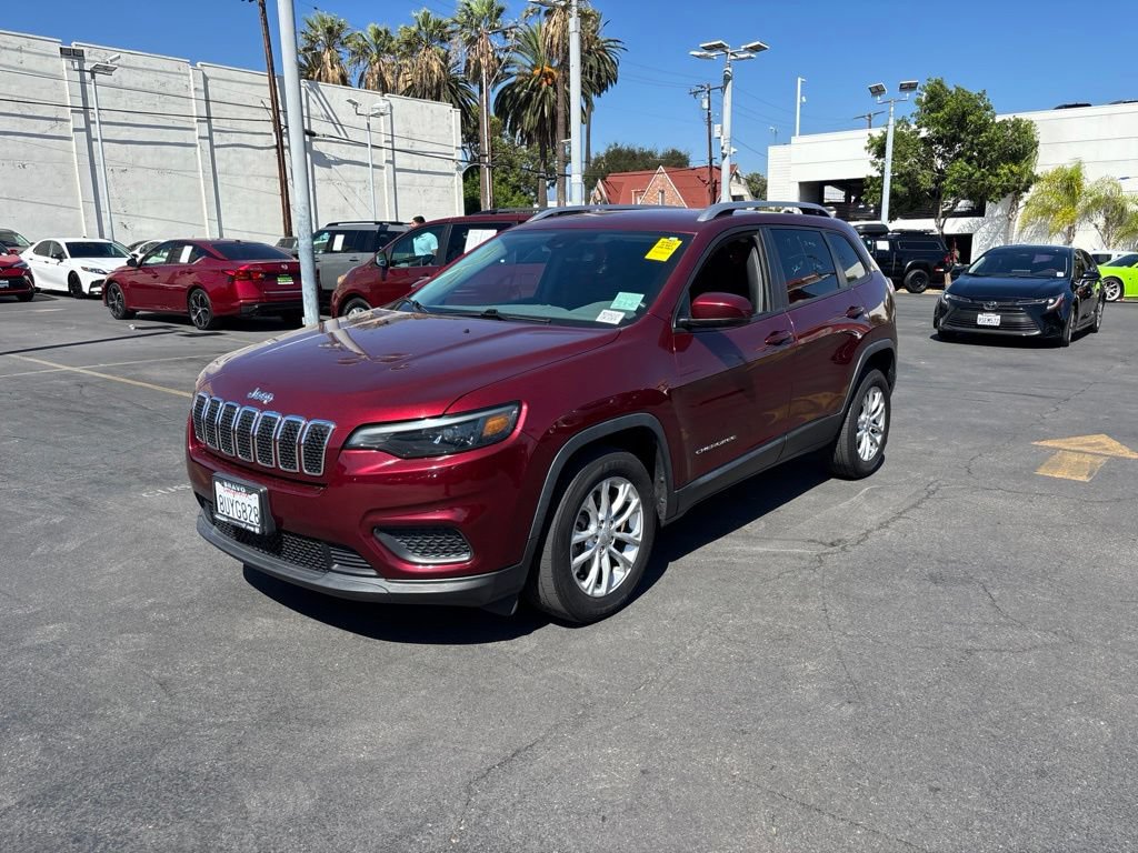 Used 2021 Jeep Cherokee Latitude FWD image 8