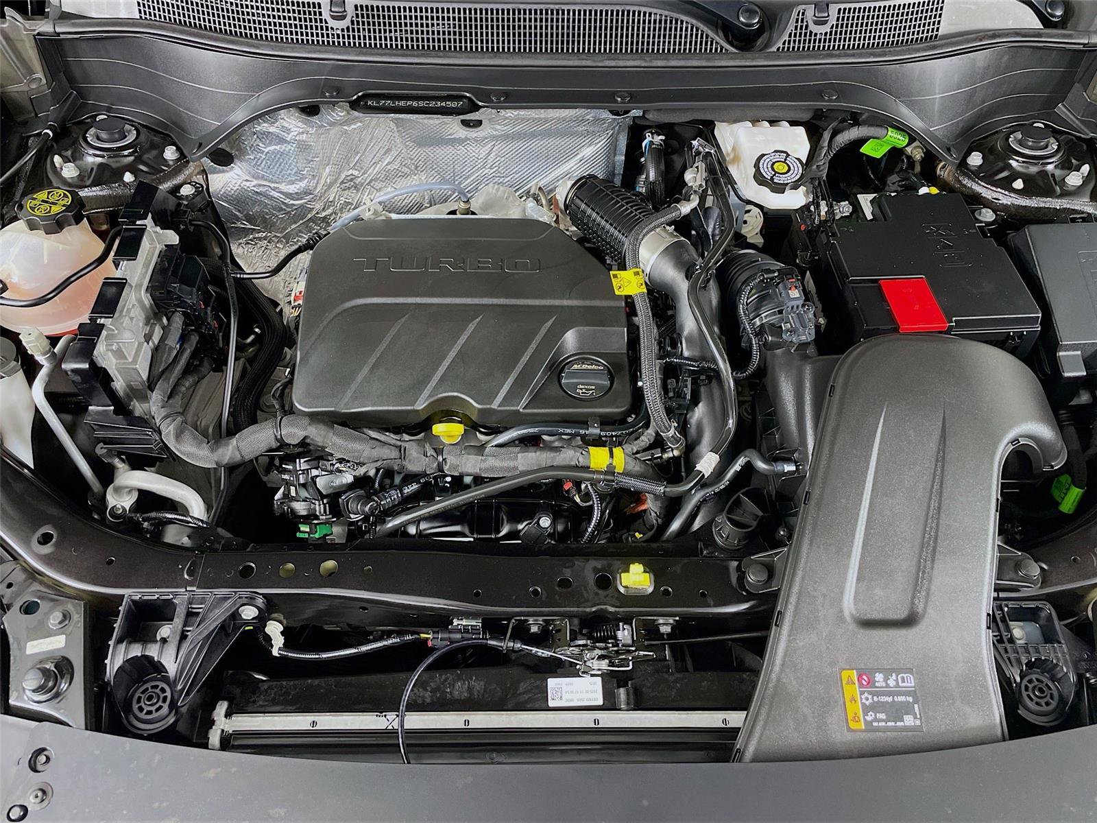 Used 2025 Chevrolet Trax LT w/ LT Convenience Package image 31