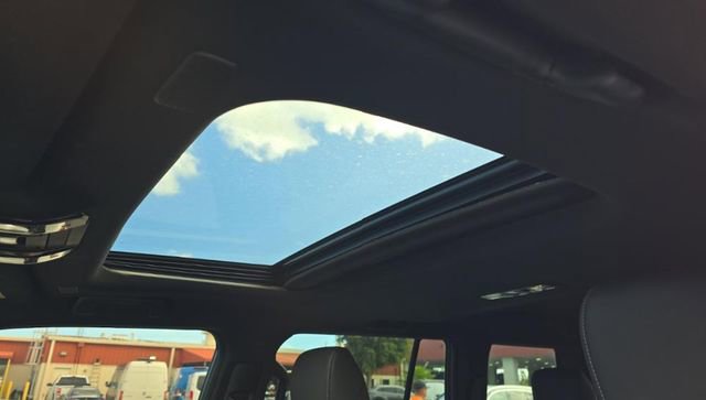 Used 2025 Lexus GX 550 image 13