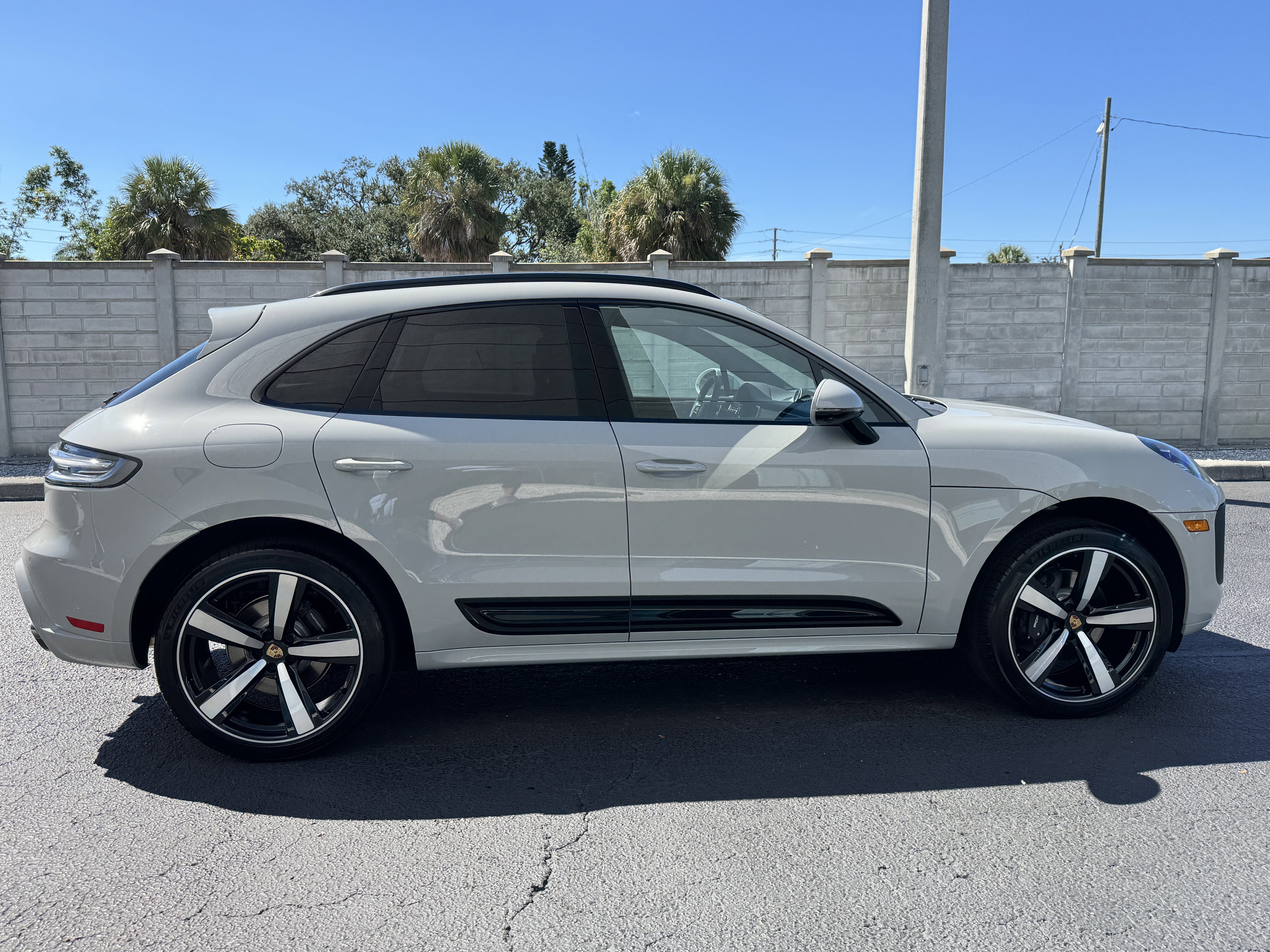 New 2026 Porsche Macan image 7