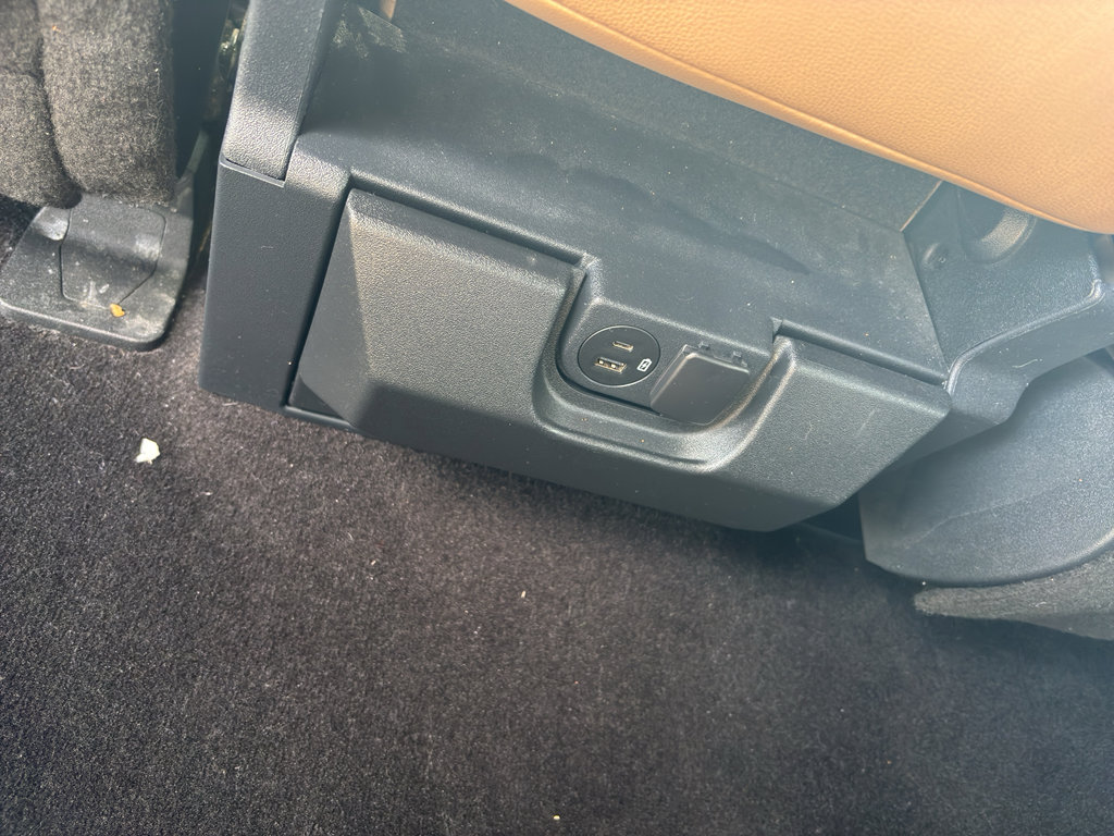 Used 2022 Ford F150 Lariat w/ Bed Utility Package image 16