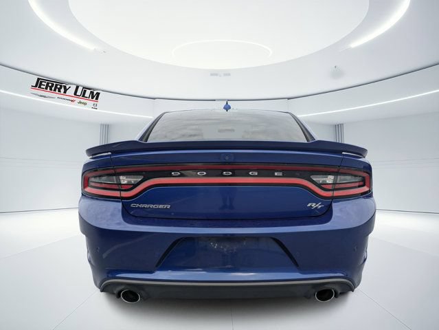 Used 2021 Dodge Charger R/T w/ Performance Handling Group RWD image 4