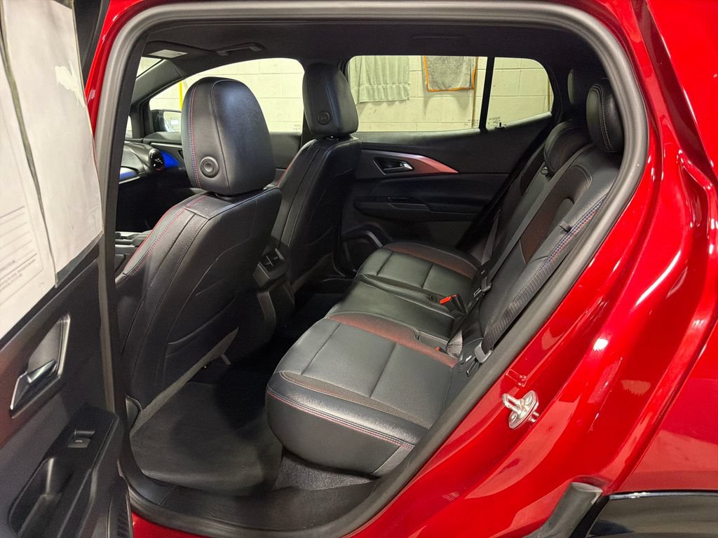 Used 2024 Chevrolet Equinox EV RS FWD image 32