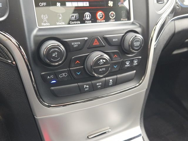 Used 2016 Jeep Grand Cherokee SRT AWD/4WD image 16