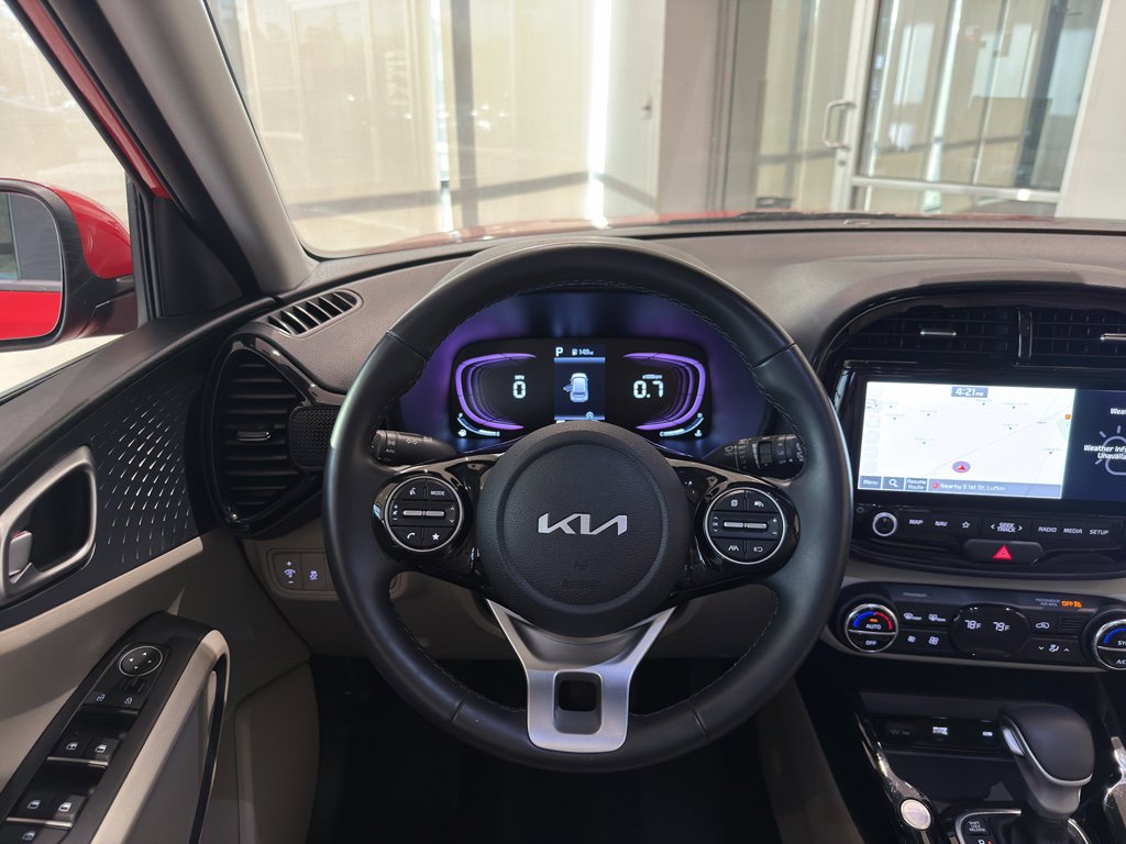 Certified 2024 Kia Soul EX image 17