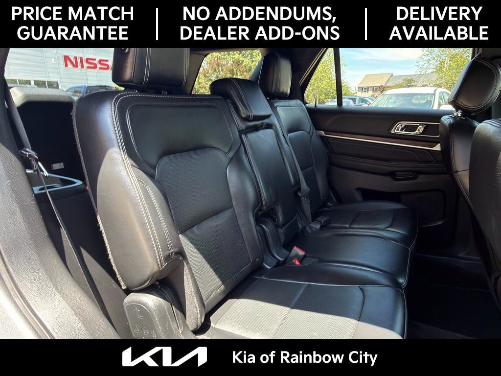 Used 2017 Ford Explorer Limited FWD image 18