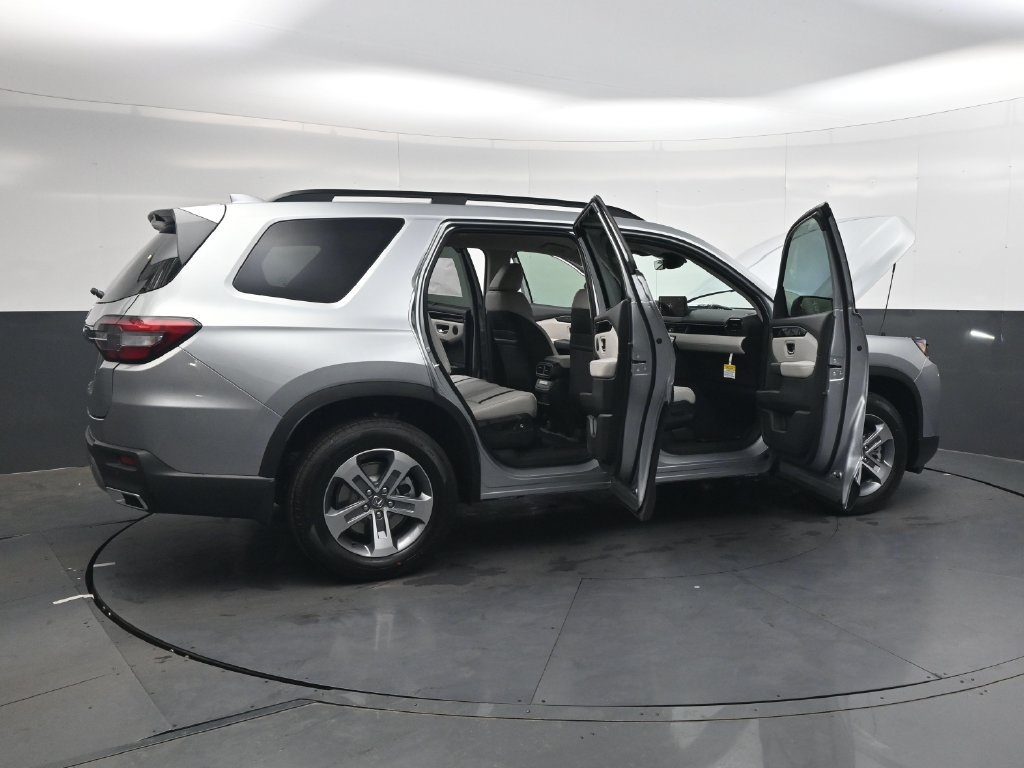New 2026 Honda Pilot EX-L image 30