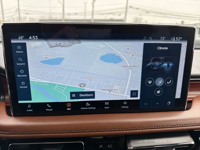 Used 2023 Lincoln Nautilus Reserve image 23