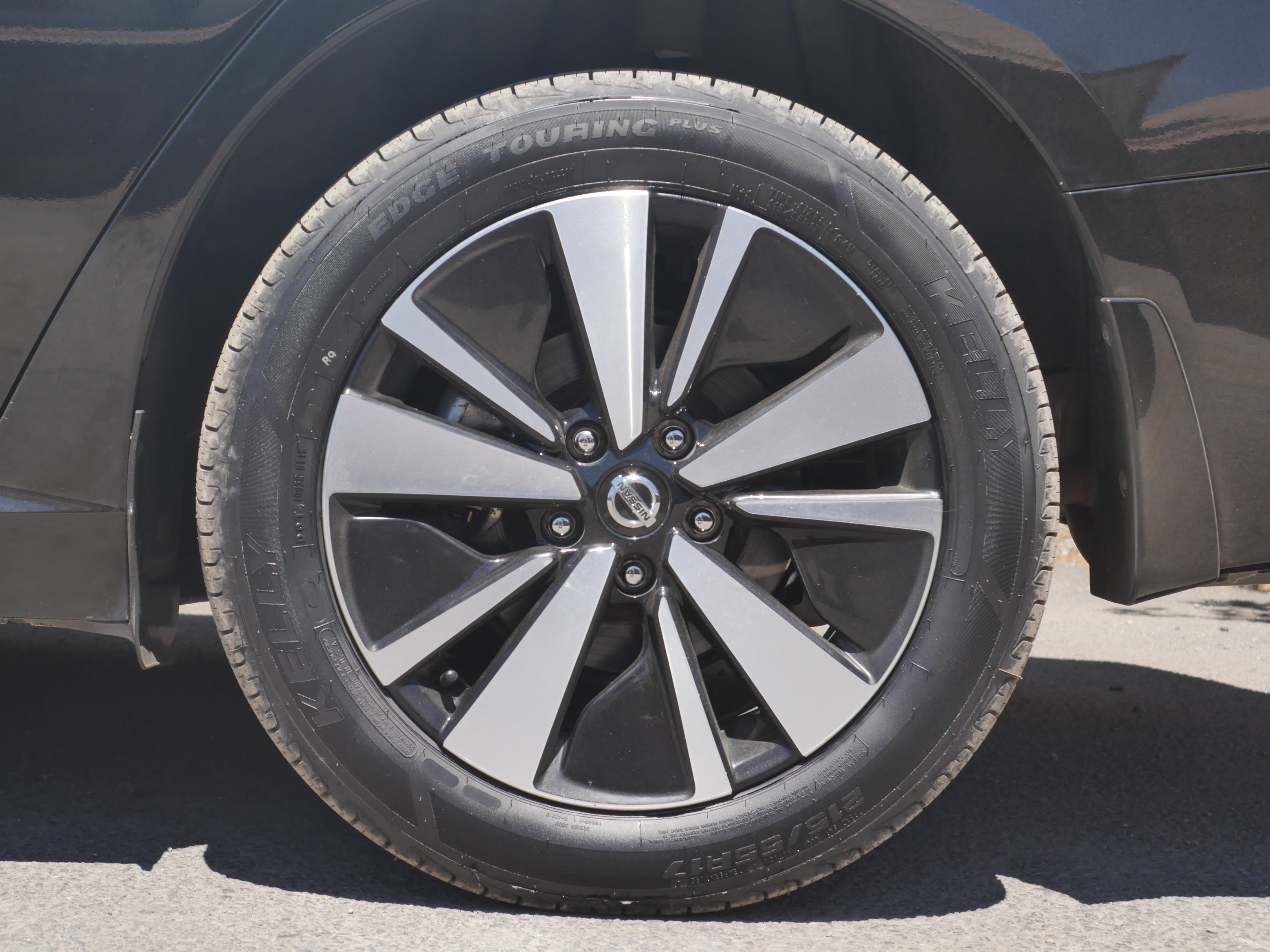 Certified 2022 Nissan Altima 2.5 SV w/ SV Premium Package AWD/4WD image 14