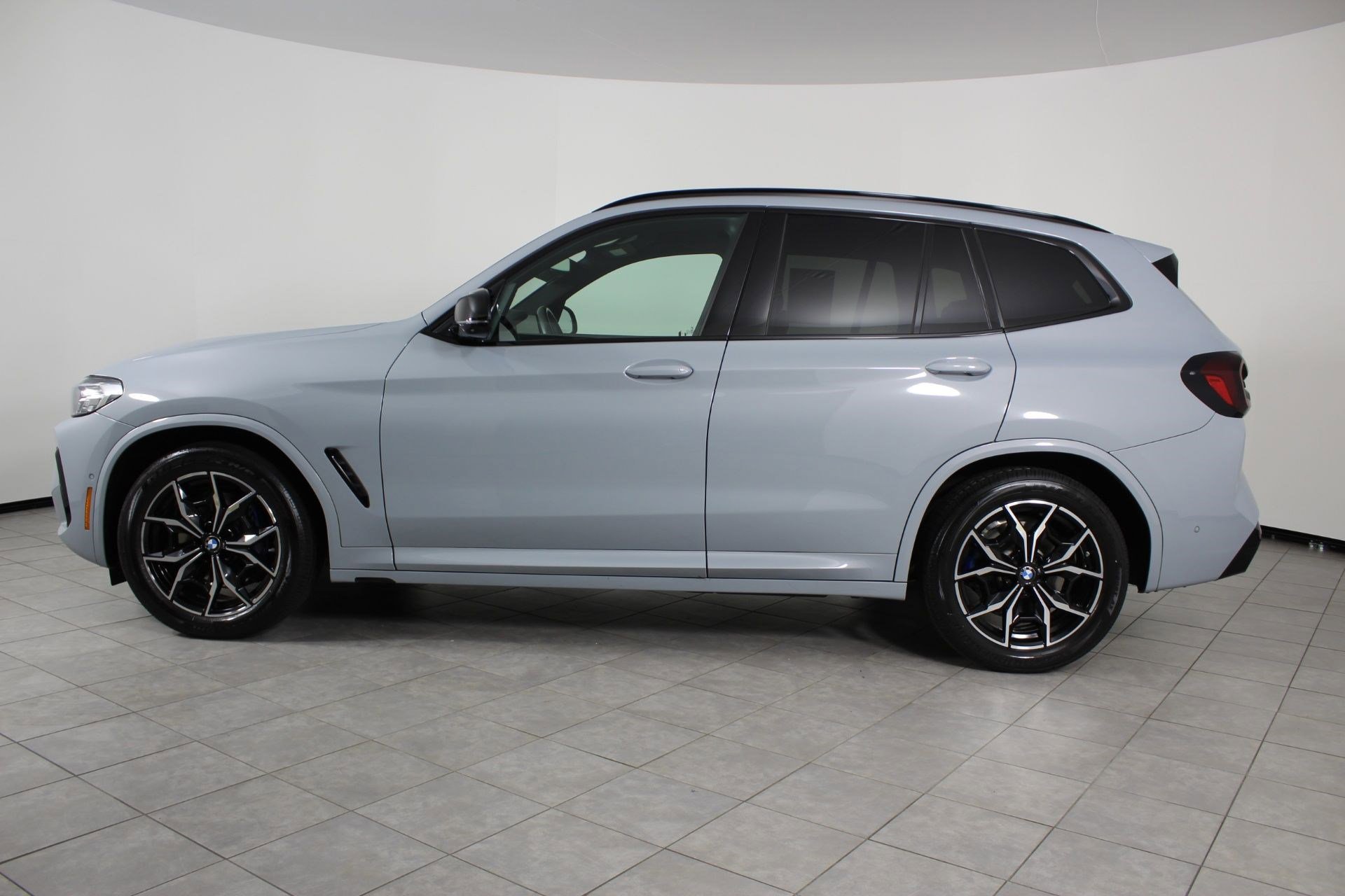 Certified 2024 BMW X3 M40i image 2