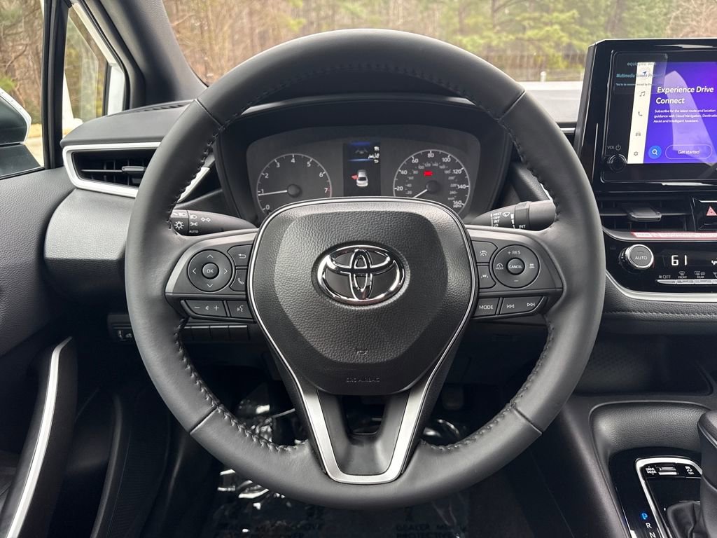 Used 2025 Toyota Corolla SE image 18