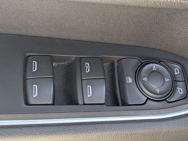 Used 2025 Chevrolet Silverado 1500 LT image 16