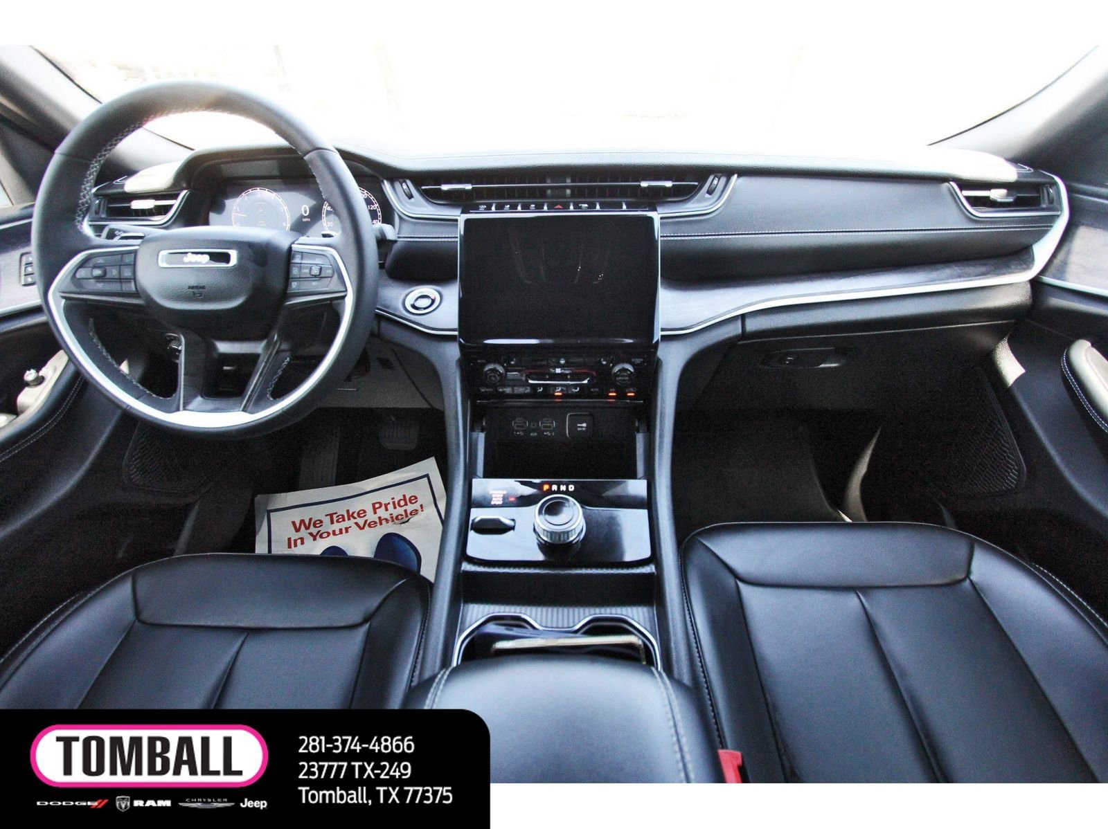 Used 2025 Jeep Grand Cherokee L Limited w/ Black Appearance Package image 10