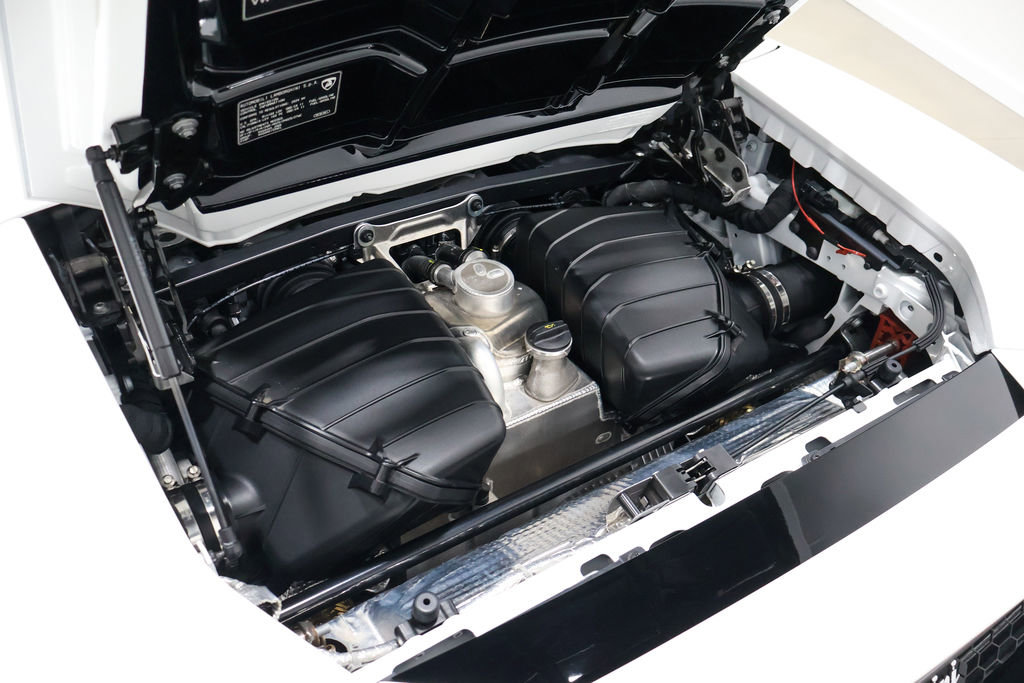 Used 2024 Lamborghini Huracan EVO image 68