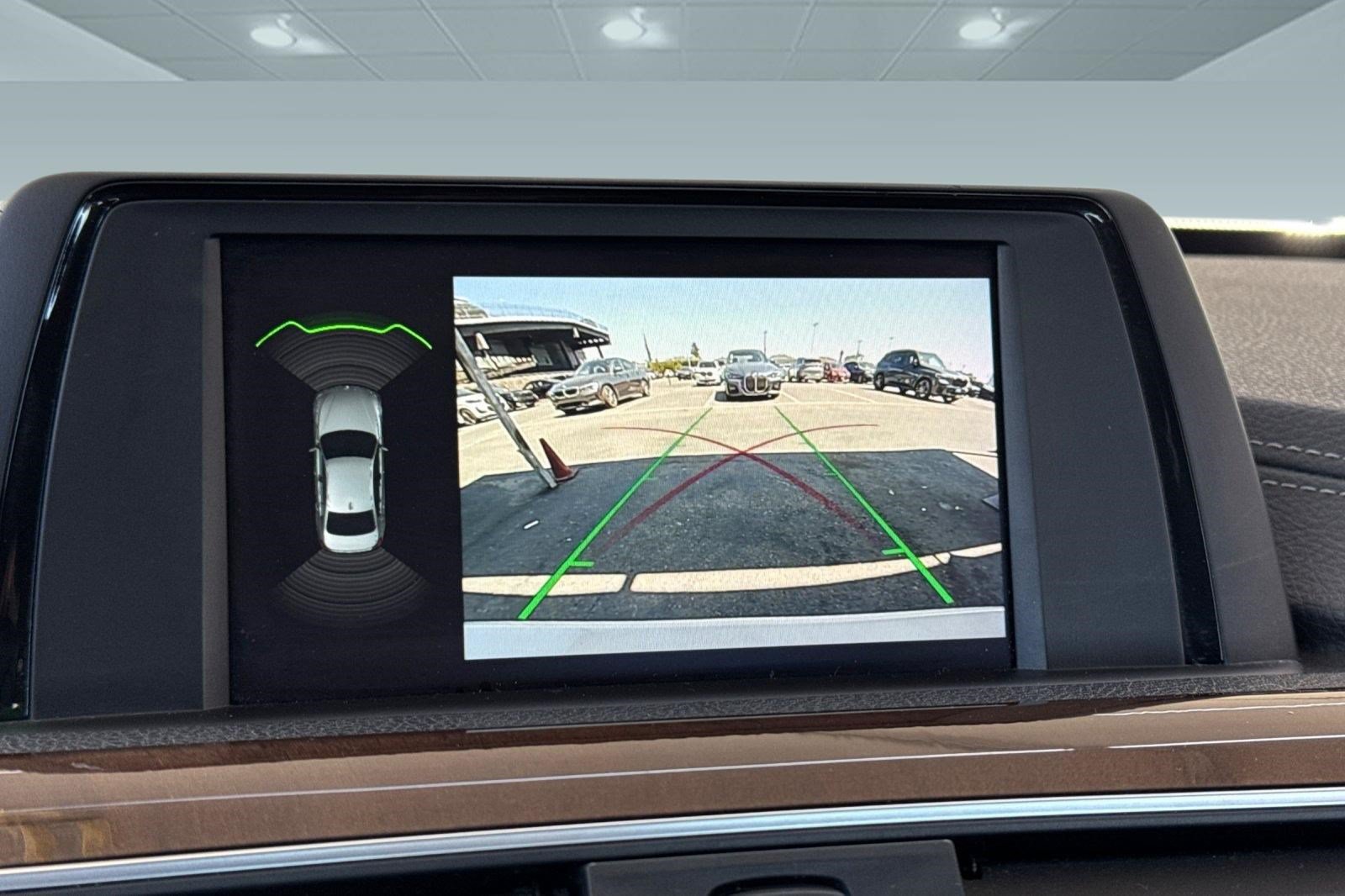Used 2018 BMW 330i Sedan RWD image 19