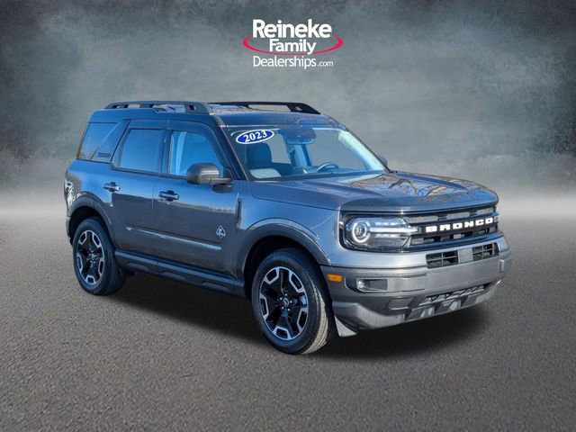 Used 2023 Ford Bronco Sport Outer Banks w/ Tech Package image 3