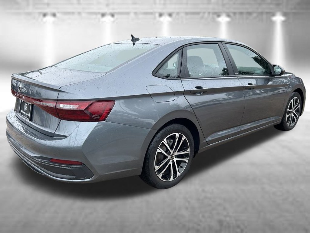 Used 2026 Volkswagen Jetta Sport FWD image 6
