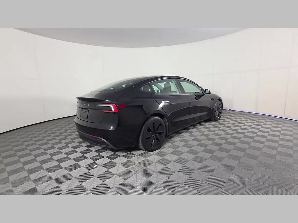 Used 2024 Tesla Model 3 Standard Range RWD image 39