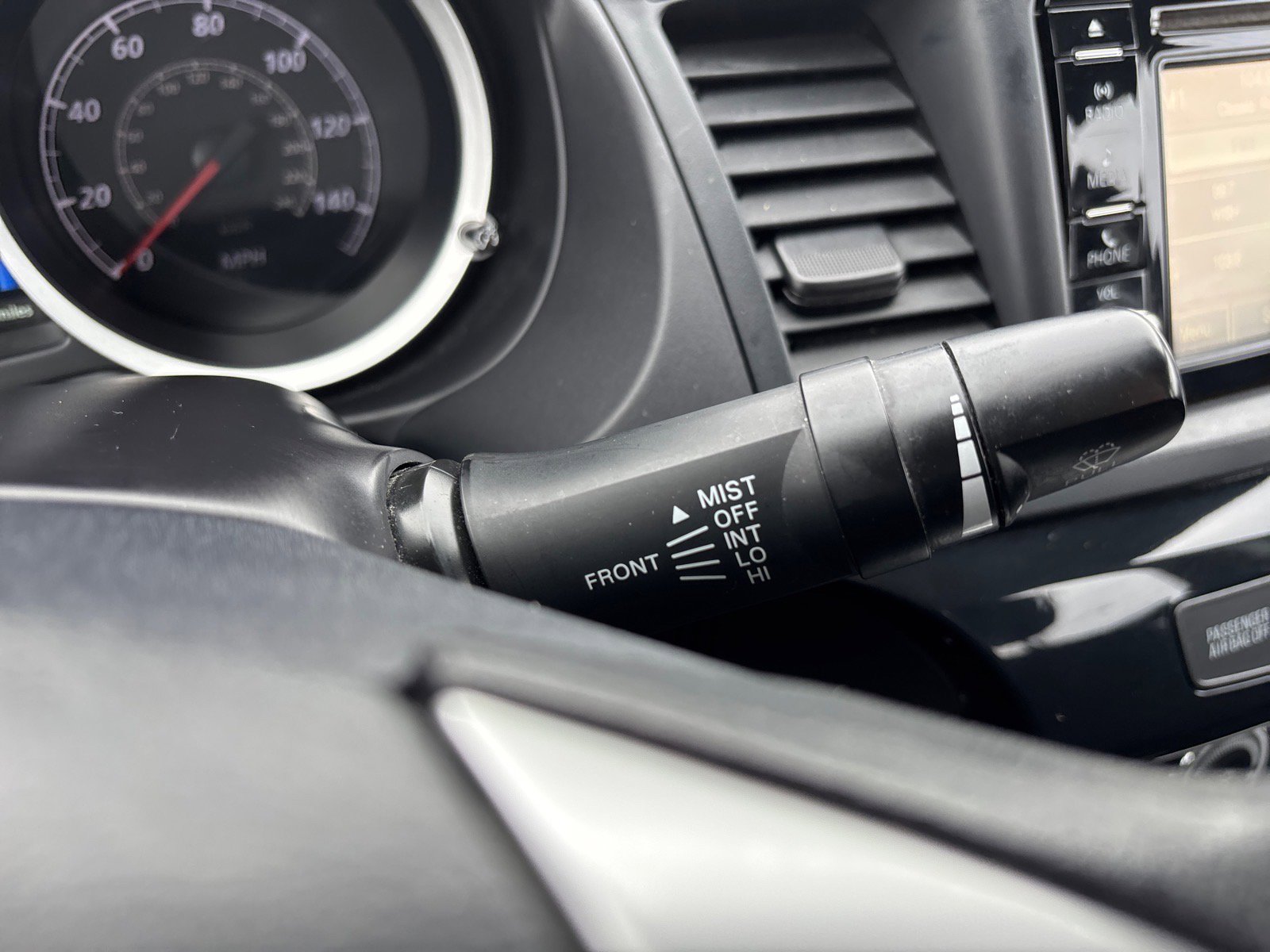 Used 2017 Mitsubishi Lancer ES image 24