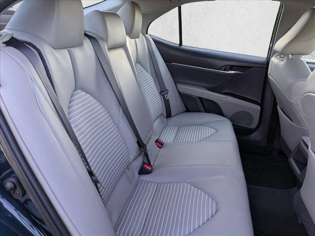 Certified 2020 Toyota Camry SE w/ Convenience Package image 18
