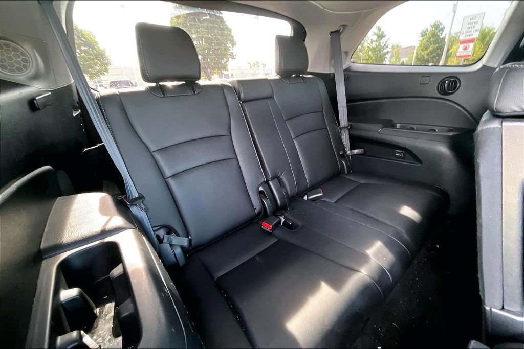 Used 2021 Honda Pilot Touring image 33