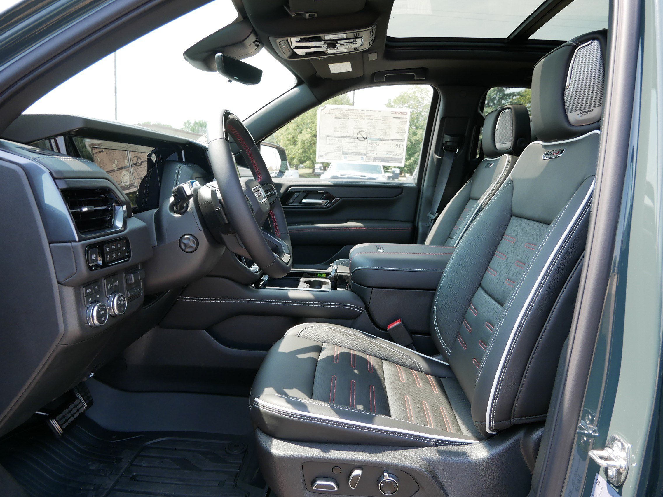 New 2026 GMC Yukon AT4 Ultimate w/ LPO, Floor Liner Package AWD/4WD image 10