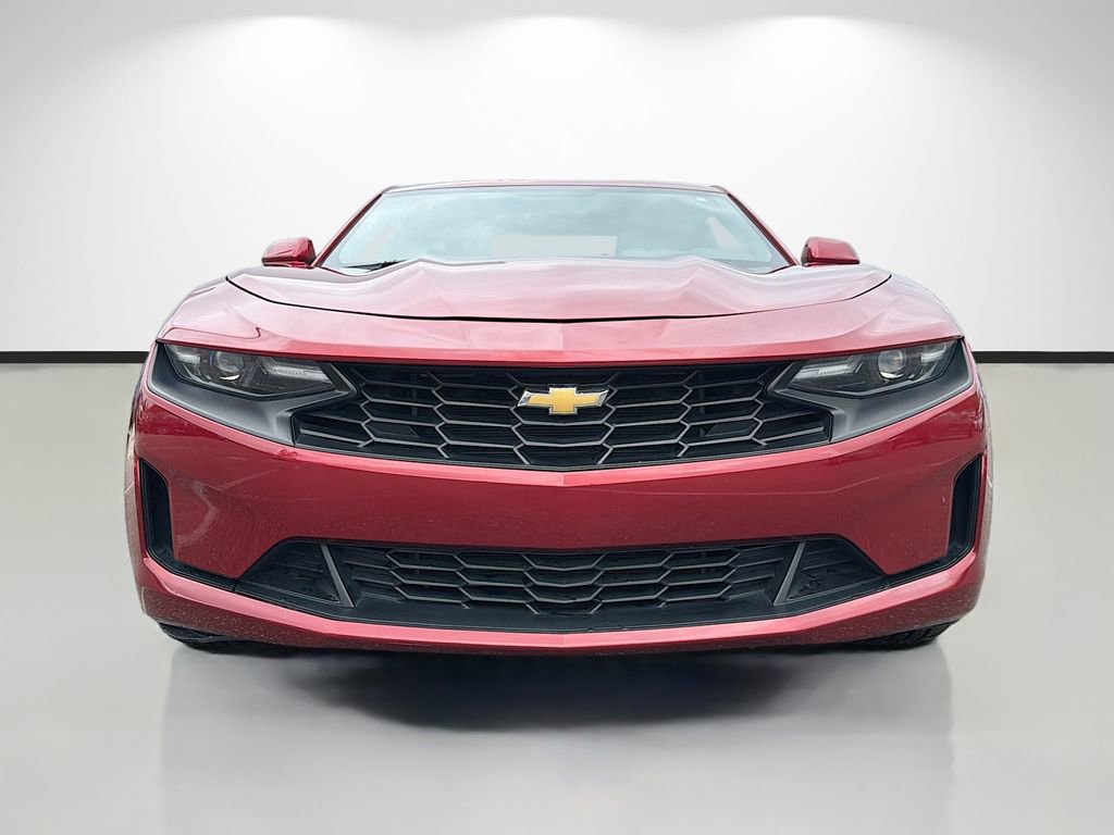Used 2021 Chevrolet Camaro LT w/ Technology Package image 8