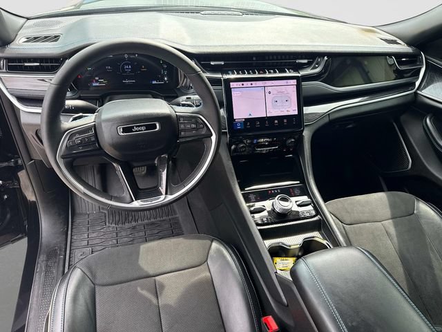 Used 2024 Jeep Grand Cherokee Trailhawk w/ Advanced Protech Group II AWD/4WD image 19