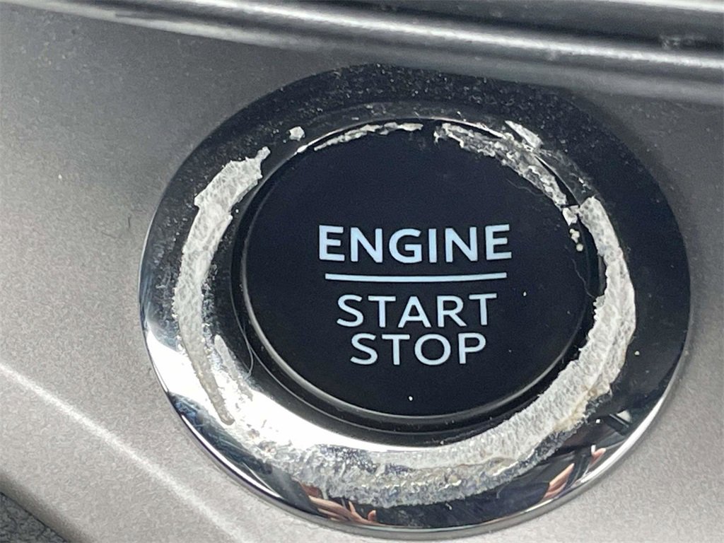 Used 2024 Ford Explorer XLT image 22