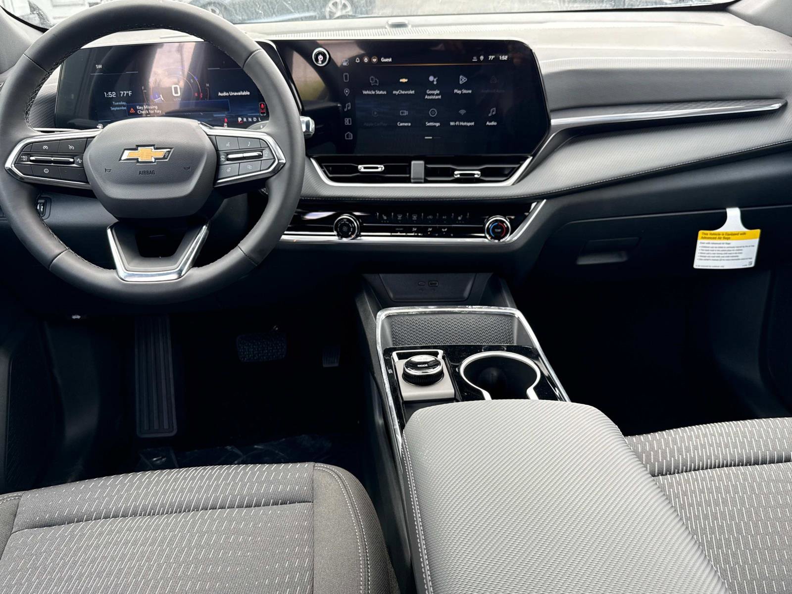 New 2026 Chevrolet Equinox LT image 2