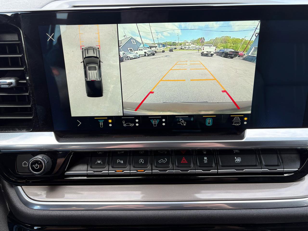 Used 2022 Chevrolet Silverado 1500 High Country w/ High Country Premium Package image 26